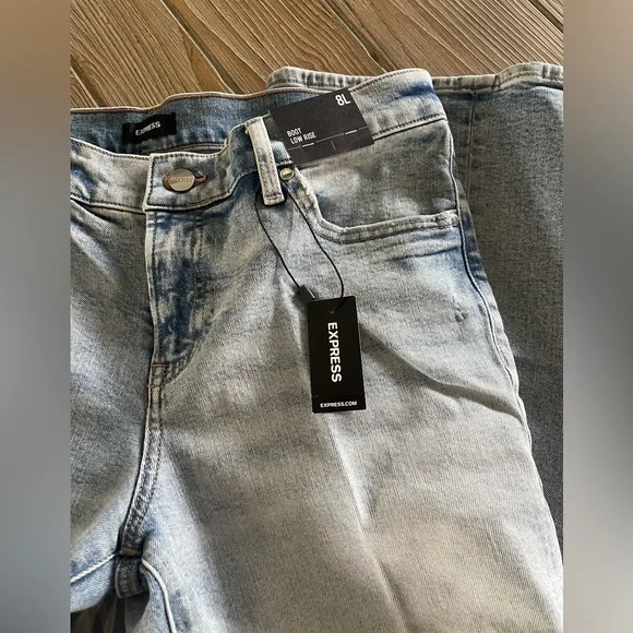 Express NWT bootcut low rise - Picture 5 of 7
